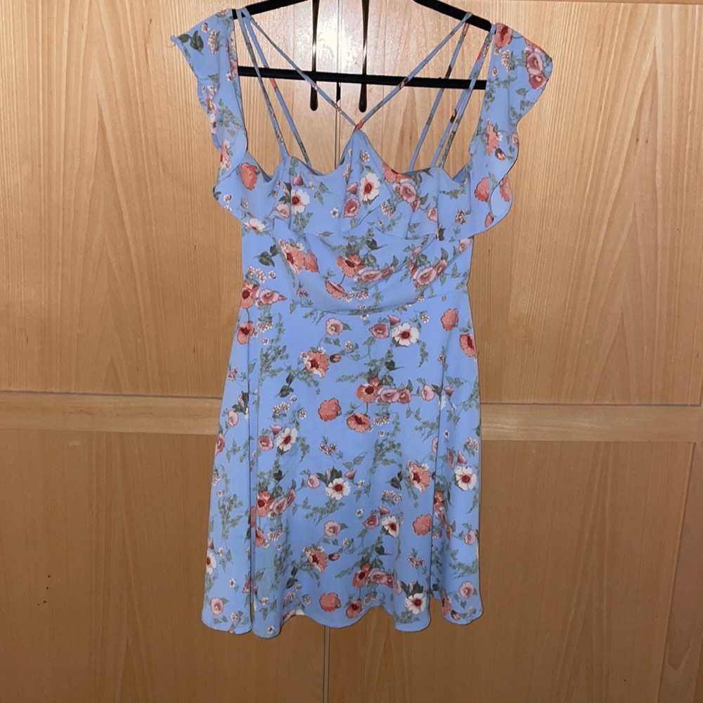 Blue floral peplum sleeve dress